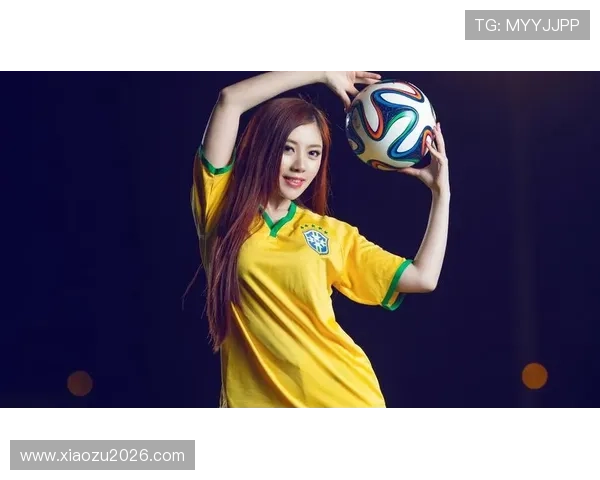 世界杯历届足球宝贝精彩瞬间回顾，展现最美风采与青春活力